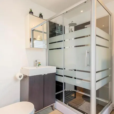 Vitaflow Logies Met Sauna アパート *