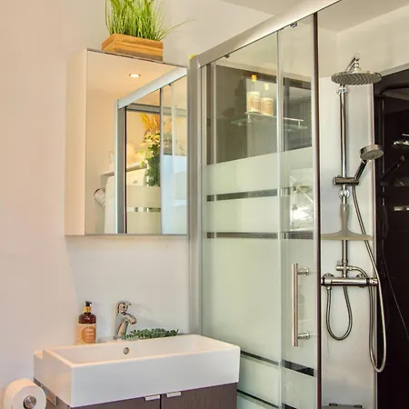 Vitaflow Logies Met Sauna コクセッド